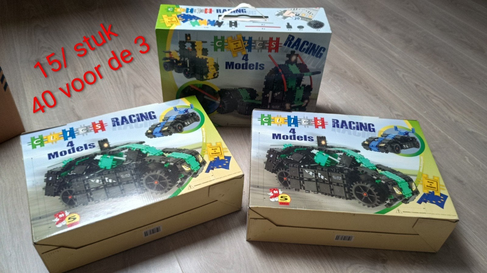 Ongeopende dozen clics, Ophalen