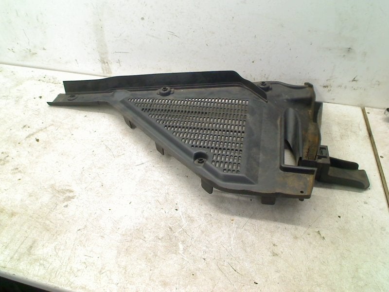 BAIE DE PARE BRISE links BMW X6 (E71 / E72) (6945583), Utilisé, BMW, Petuelring 130
80809  München, DE, Bayerische Motoren Werke AG