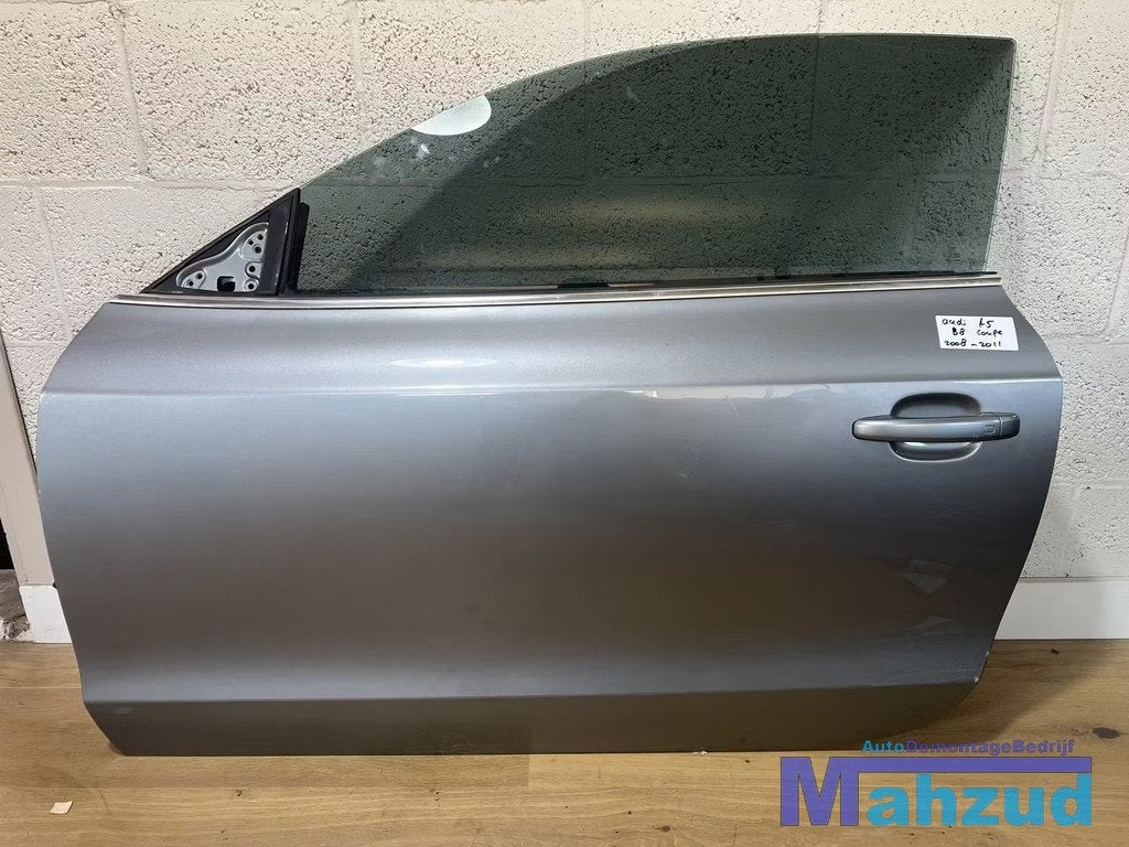 AUDI A5 8T3 COUPE Grijs links linker deur 2008-2011, AUDI AG, Auto-Union-Strasse 1
85045  Ingolstadt, DE, Audi, Utilisé