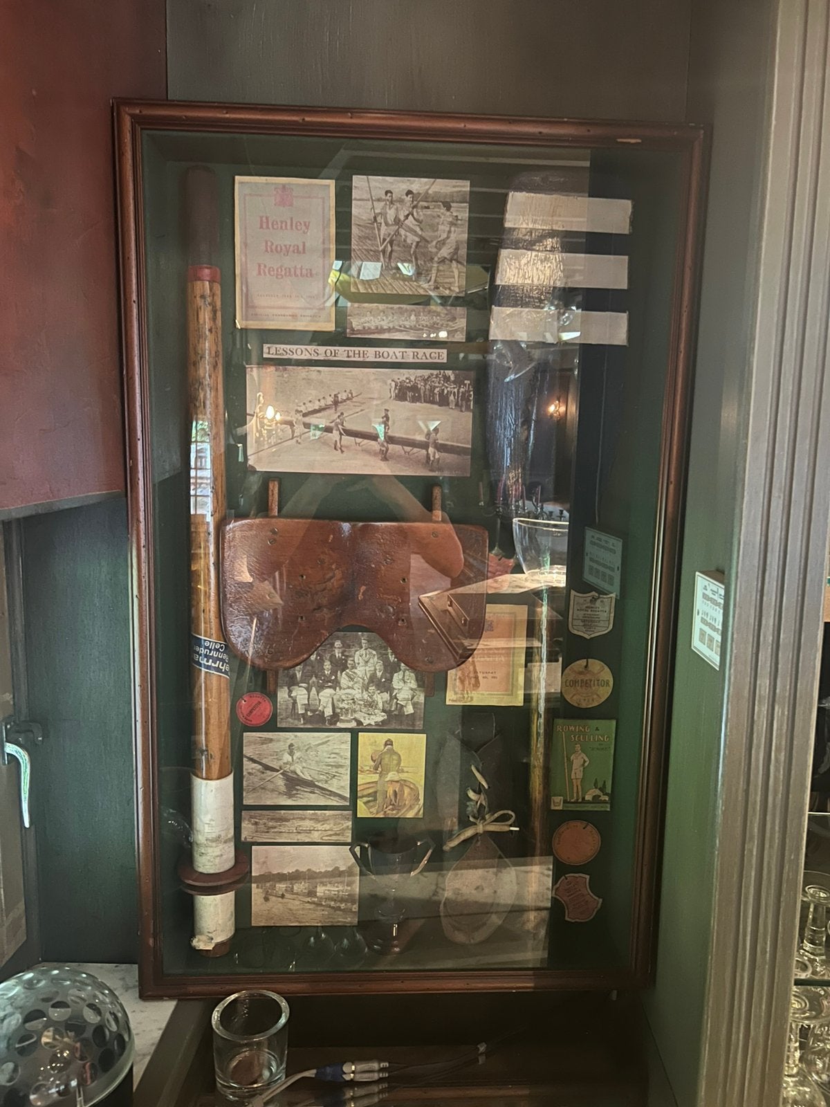 Roeien roeisport shadowbox schaduwdoos roei club, Huis en Inrichting, Ophalen, Zo goed als nieuw