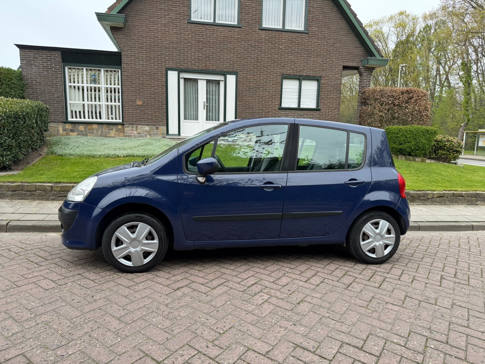 Renault Modus 1.2i benzine Airco hogere instap gekeurd, Auto's, Renault, Handgeschakeld, 5 deurs, Modus, Electronic Stability Program (ESP)