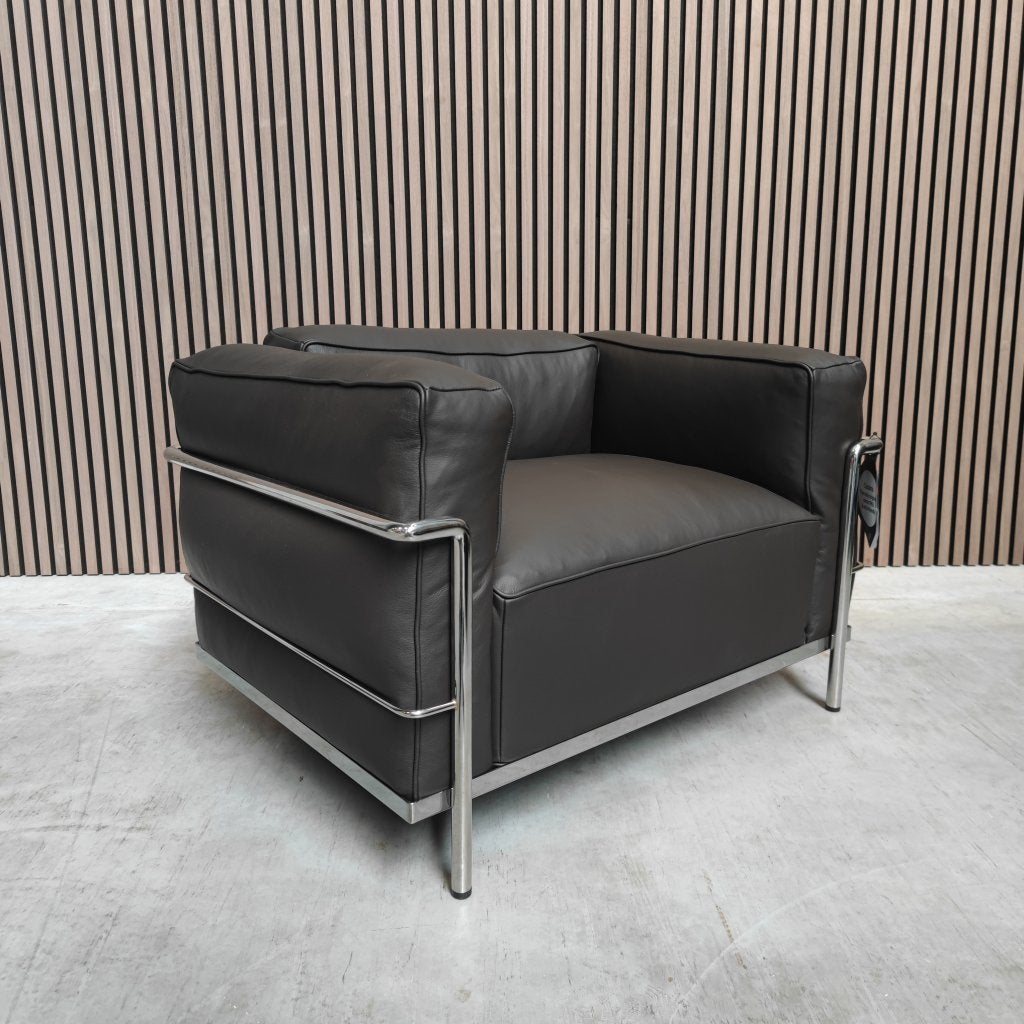 Cassina LC3 Fauteuil in Mokka Leder, Enlèvement ou Envoi