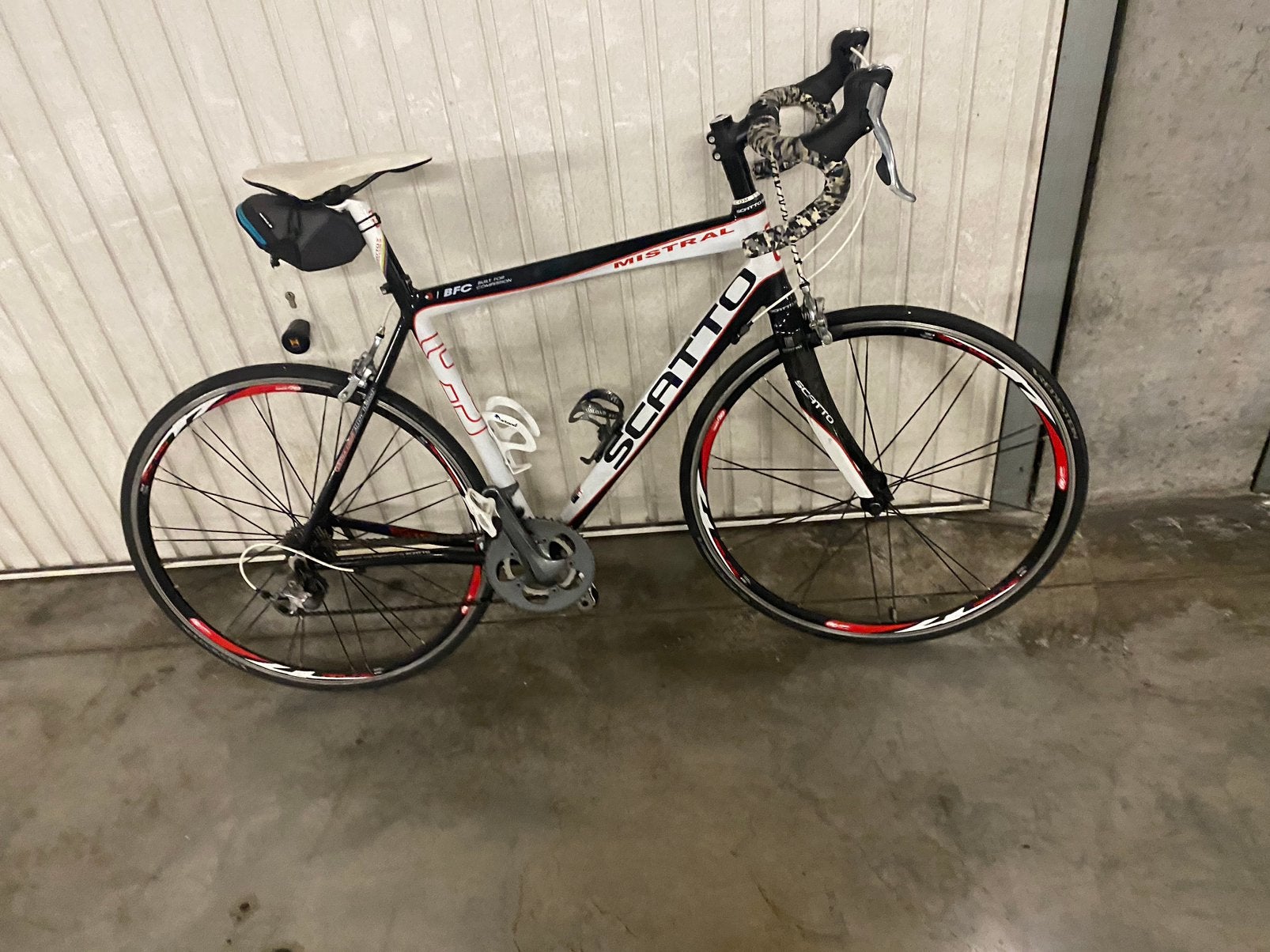 Te koop, Enlèvement, Comme neuf