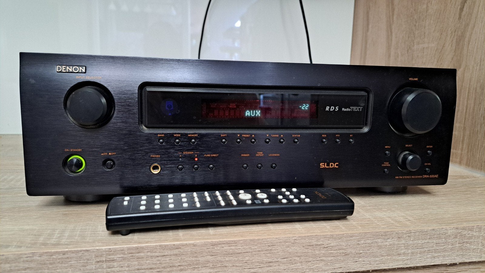 Denon DRA-500AE met afstandsbediening, Ophalen, Denon