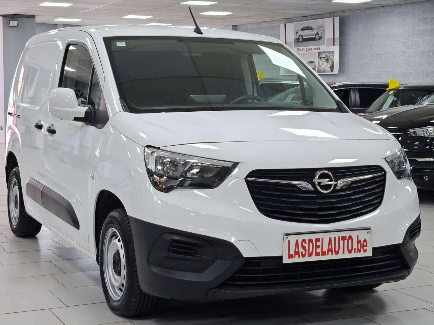 Opel Combo 1.2 Turbo L1H1 Comfort S/S (EU6.3) 3Places Carpla, 121 g/km, Stof, Gebruikt, 1199 cc