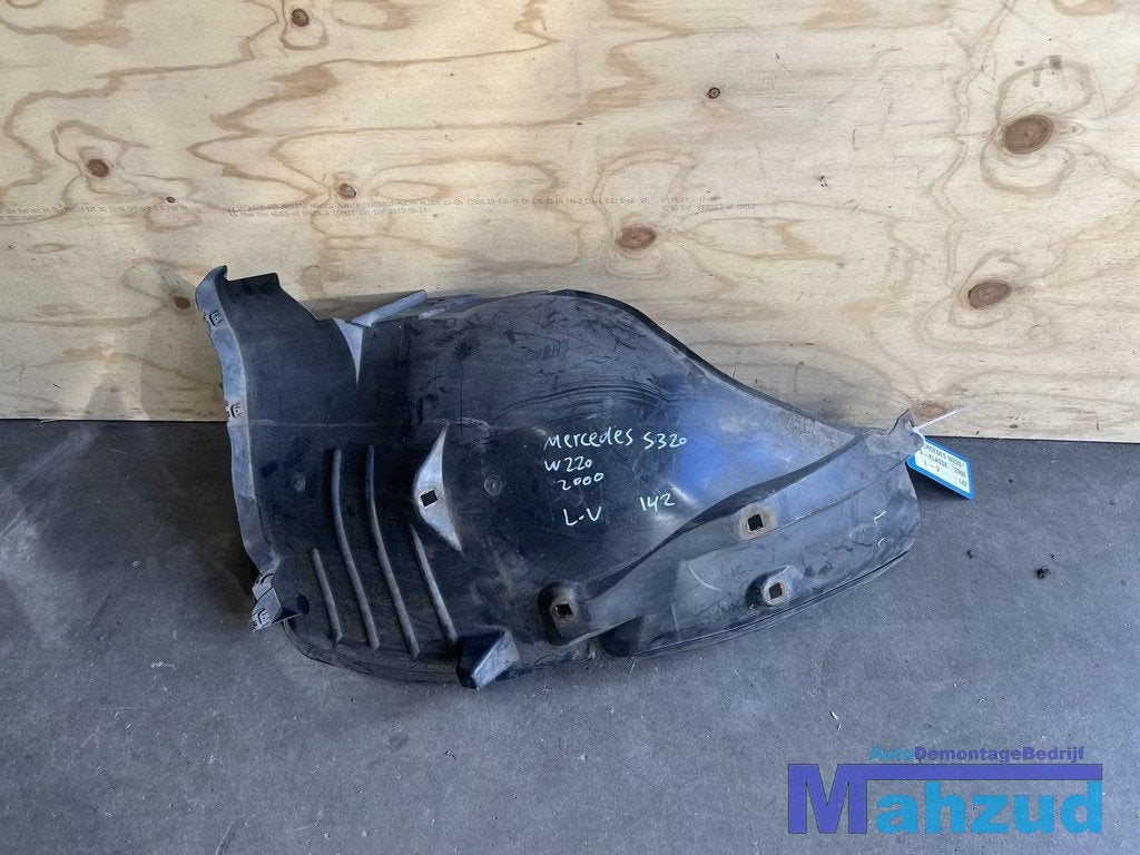 MERCEDES S KLASSE W220 Llinks voor modderkuip 1998-2005, Mercedes-Benz AG, Utilisé, Mercedesstrasse 120
70372  Stuttgart, DE, Dialog@mercedes-benz.com