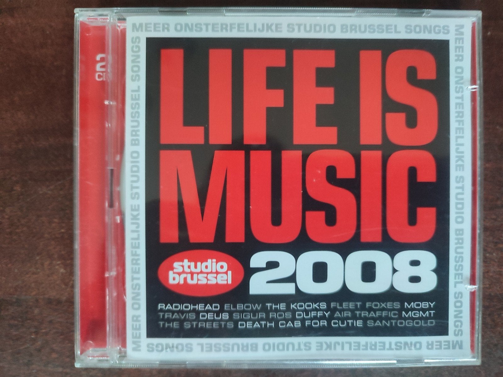 2 CD : LIFE IS MUSIC 2008 (STUDIO BRUXELLES), Enlèvement ou Envoi
