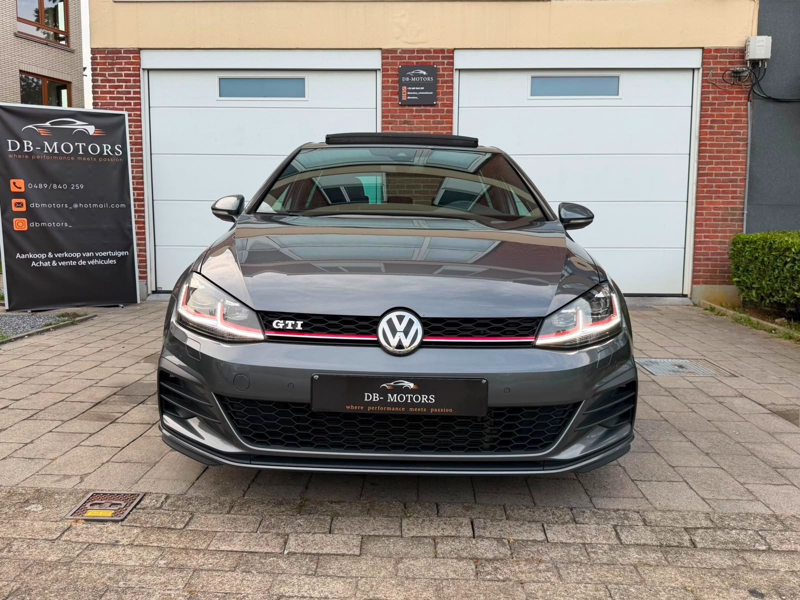 Golf 7.5 GTI DSG 03/2018 100.000km (230pk), Autos, Volkswagen, Achat, Entreprise, 169 kW, Golf