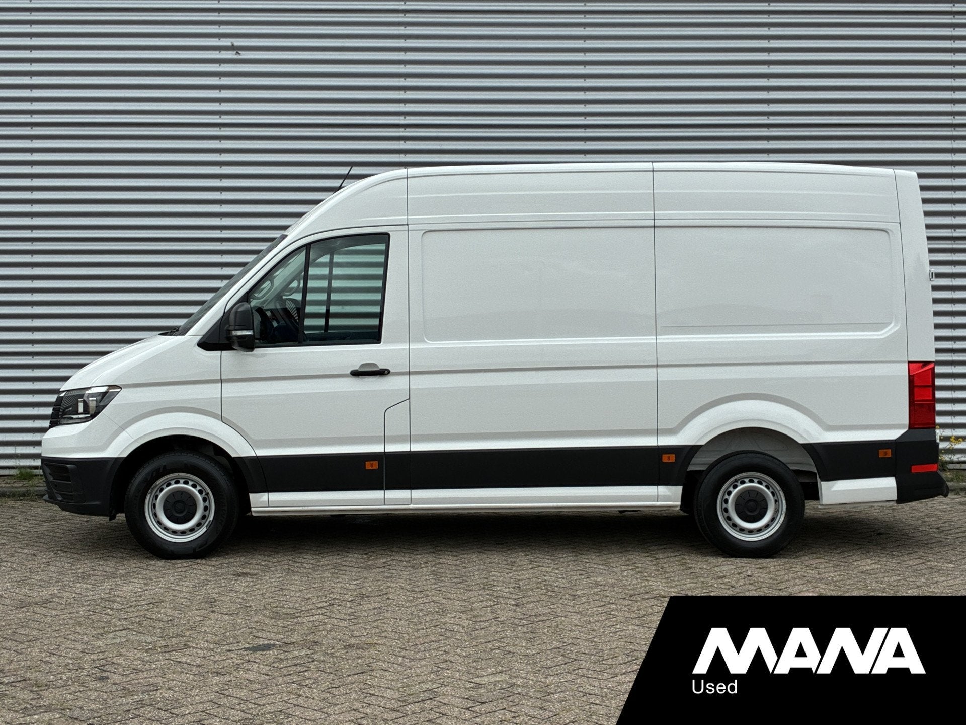 Volkswagen Crafter 35 2.0 TDI 140 pk L3H3 Automaat Carplay C, Auto's, Gebruikt, 4 cilinders, Volkswagen, 3000 kg