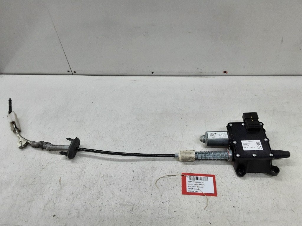 FREIN A MAIN ELECTRIQUE Ferrari GTC4 Lusso (0065597), Mevr. I. Hauben, Ferrari, Utilisé, Rue de l'Espoir 34 34
4030  GRIVEGNÉE, BE