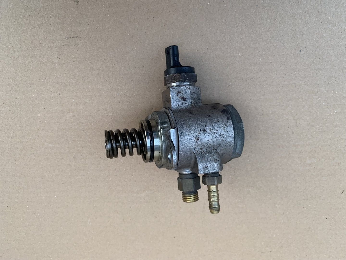 hogedrukpomp 1.4 TSI / 1.2 TSI CAX , CAV 03C127026D benzine, Volkswagen, -, Utilisé, -