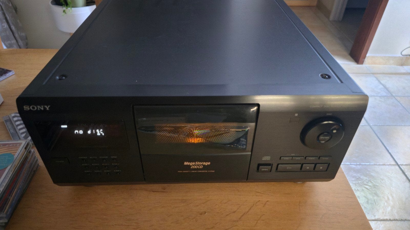 Lecteur 200 CD Tout à fait bien, TV, Hi-fi & Vidéo, Lecteurs CD, Enlèvement, Sony