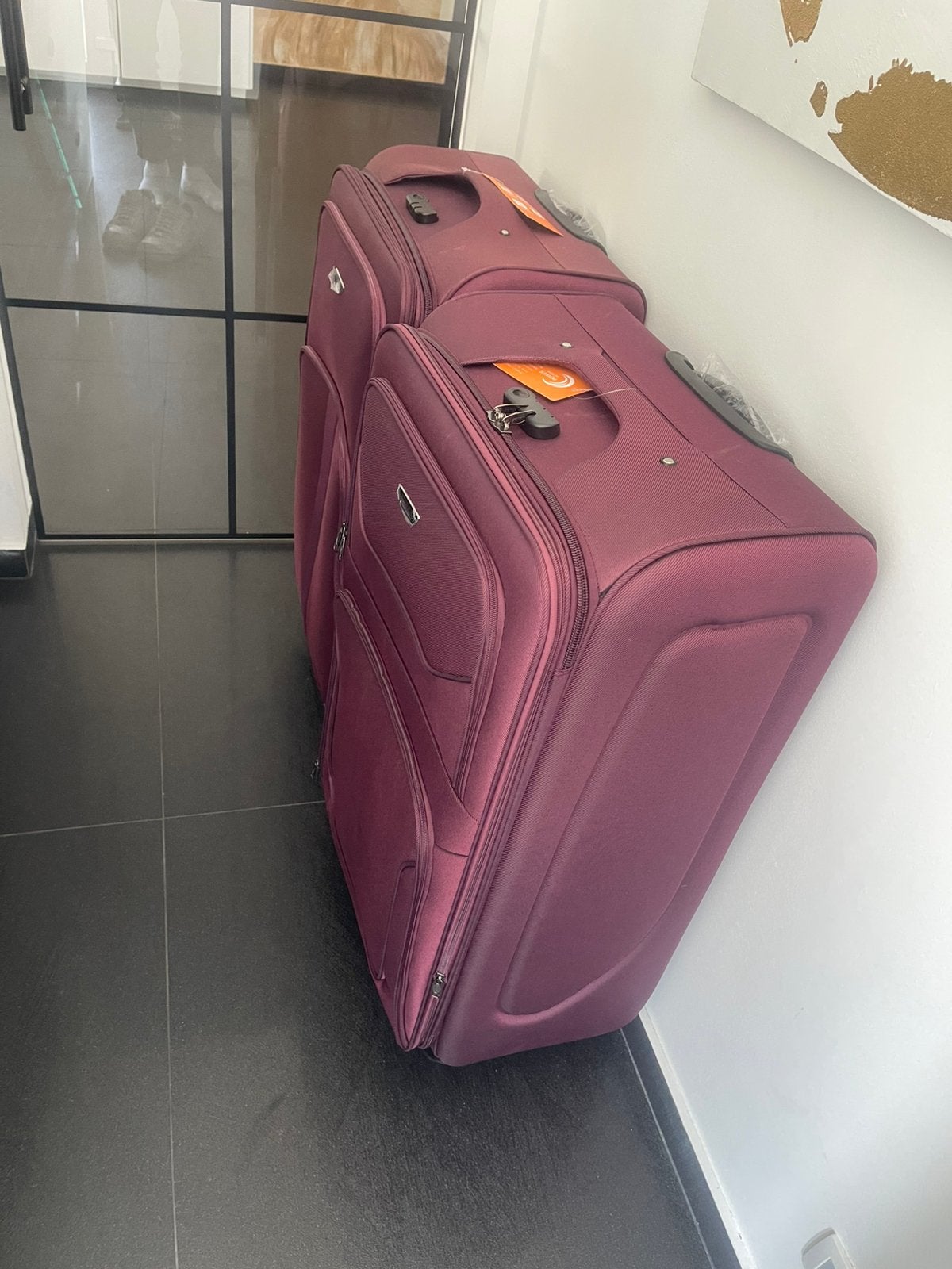 2 grote reiskoffers (bordeaux), Ophalen of Verzenden, Nieuw, Wieltjes