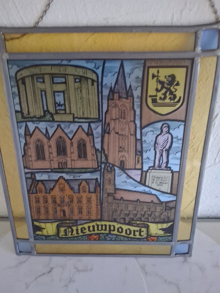 VITRAIL DE NEWPORT, Enlèvement