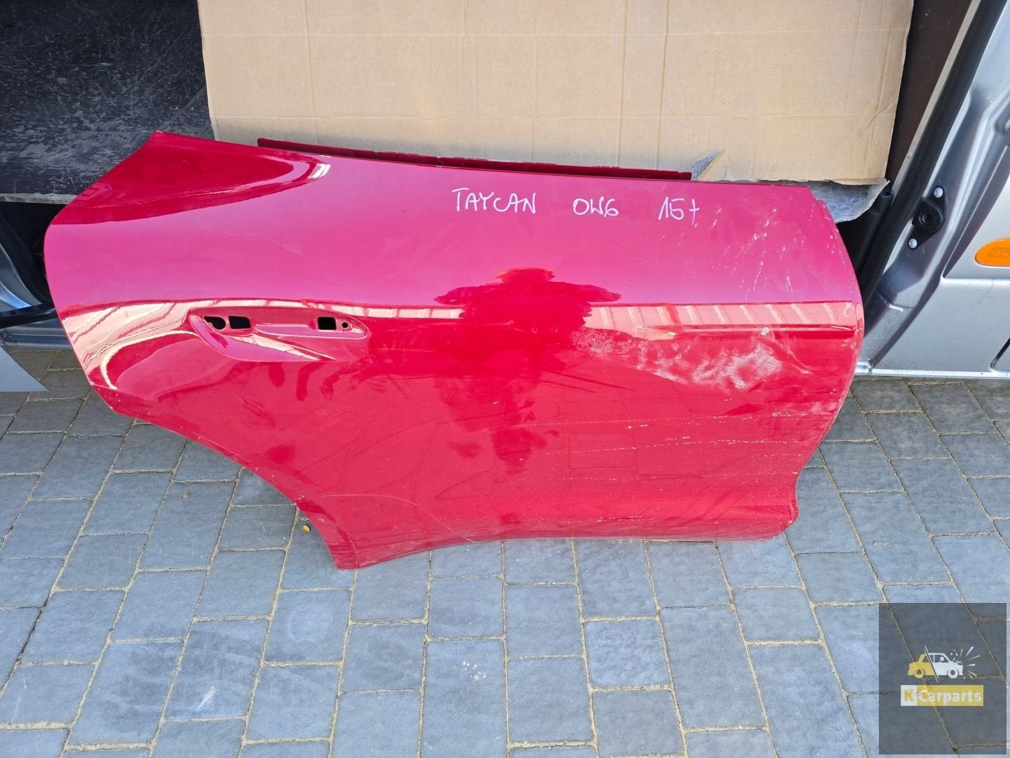 Porsche Taycan rechter achterdeur, Gebruikt, Deur, Porscheplatz 1
70435  Stuttgart, DE, Porsche