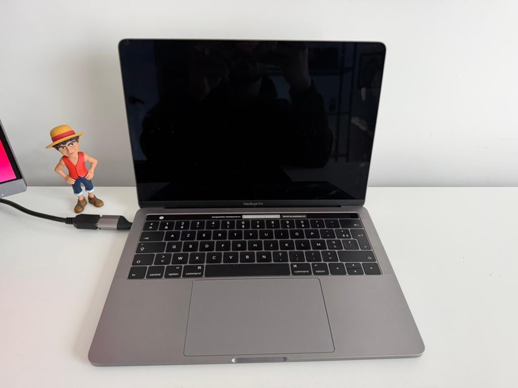Macbook Pro 2016 - Touchbar voor onderdelen, Computers en Software, Apple Macbooks, Ophalen of Verzenden, Zo goed als nieuw, MacBook