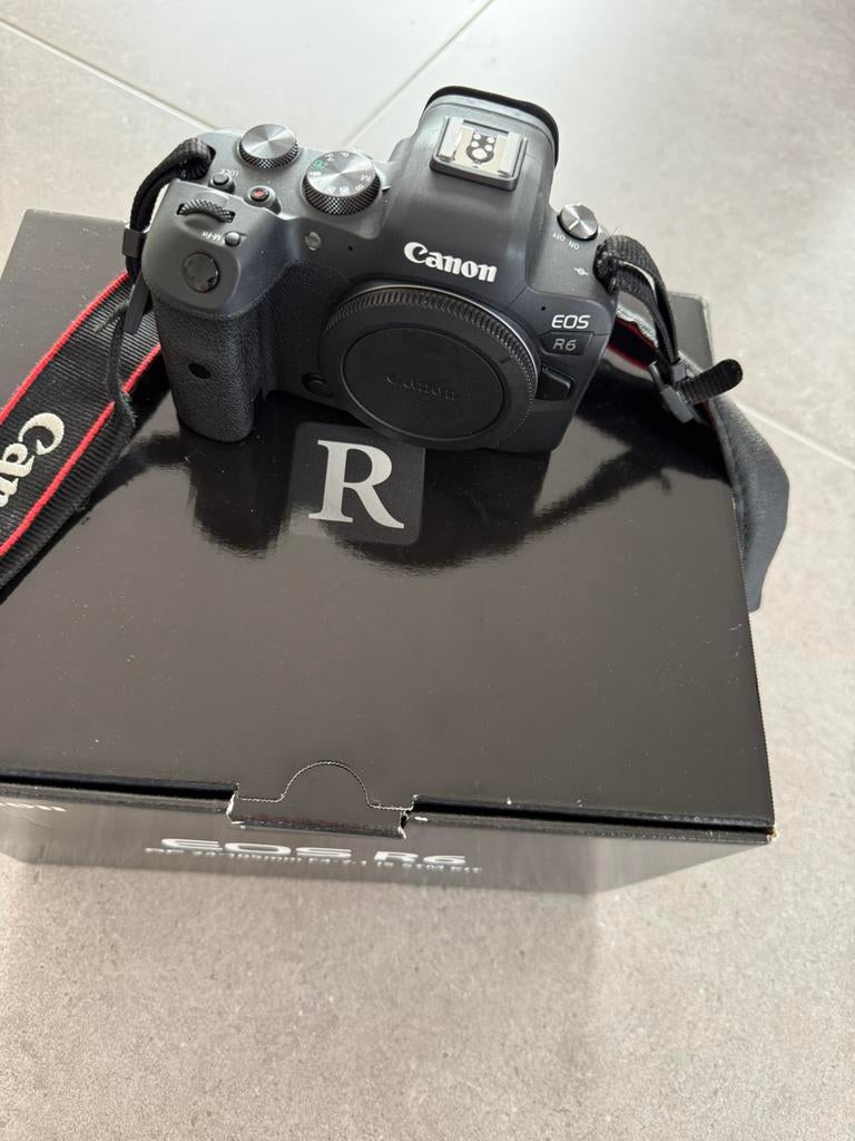 Canon R6, Audio, Tv en Foto, Ophalen of Verzenden, Zo goed als nieuw, Canon
