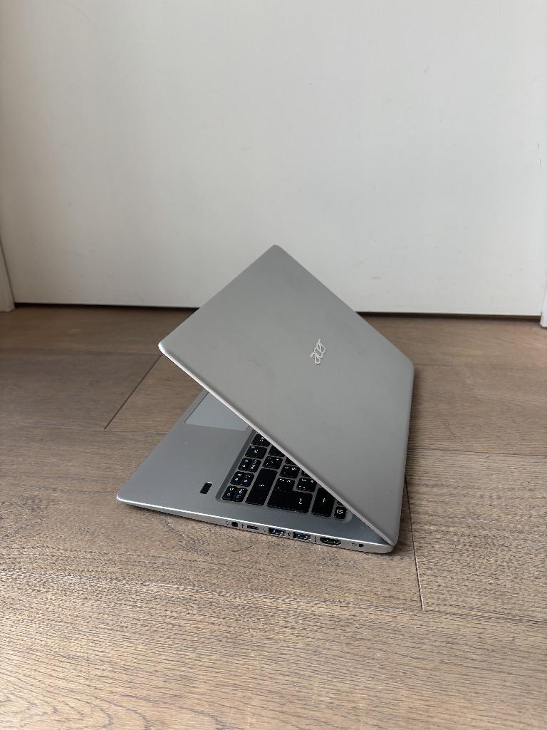 Ordinateur portable Acer Swift SF113-31 4 Go, Informatique & Logiciels, Intel Pentium N4200, 13 pouces, Moins de 2 Ghz, Utilisé