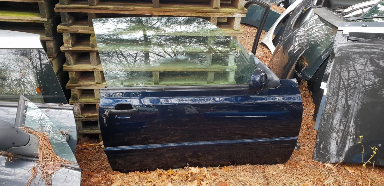 VW GOLF 4 CABRIOLET PORTIER RECHTS, Autos : Pièces & Accessoires, -, Utilisé, Porte, -