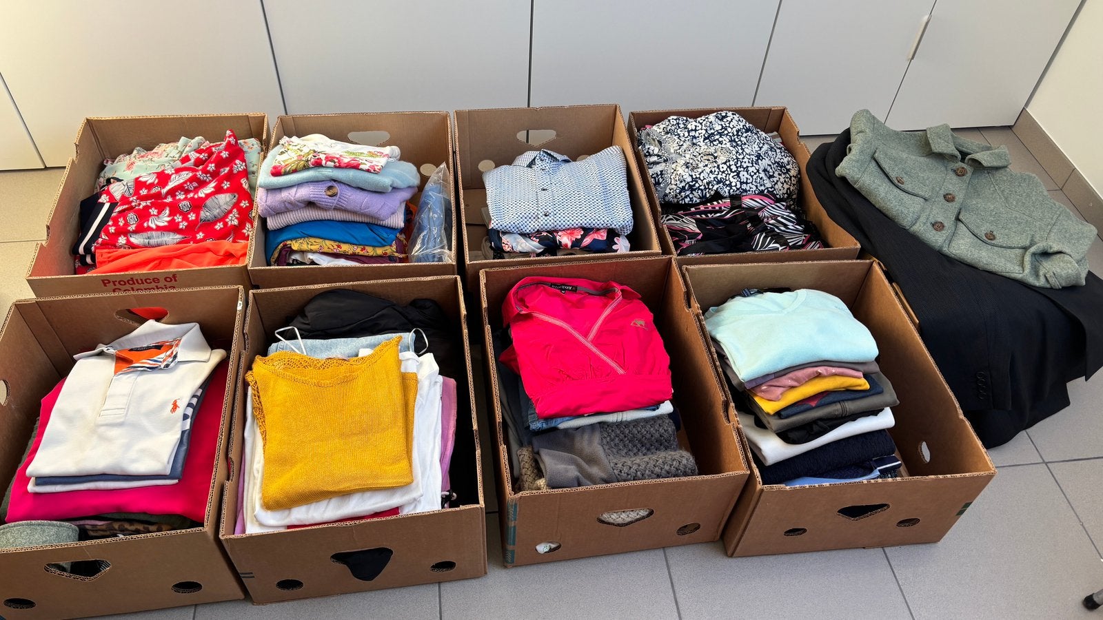 Supermooi kledingpakket nog veel meer dan op foto’s!, Vêtements | Femmes, Packs de vêtements pour femmes, Envoi, Comme neuf