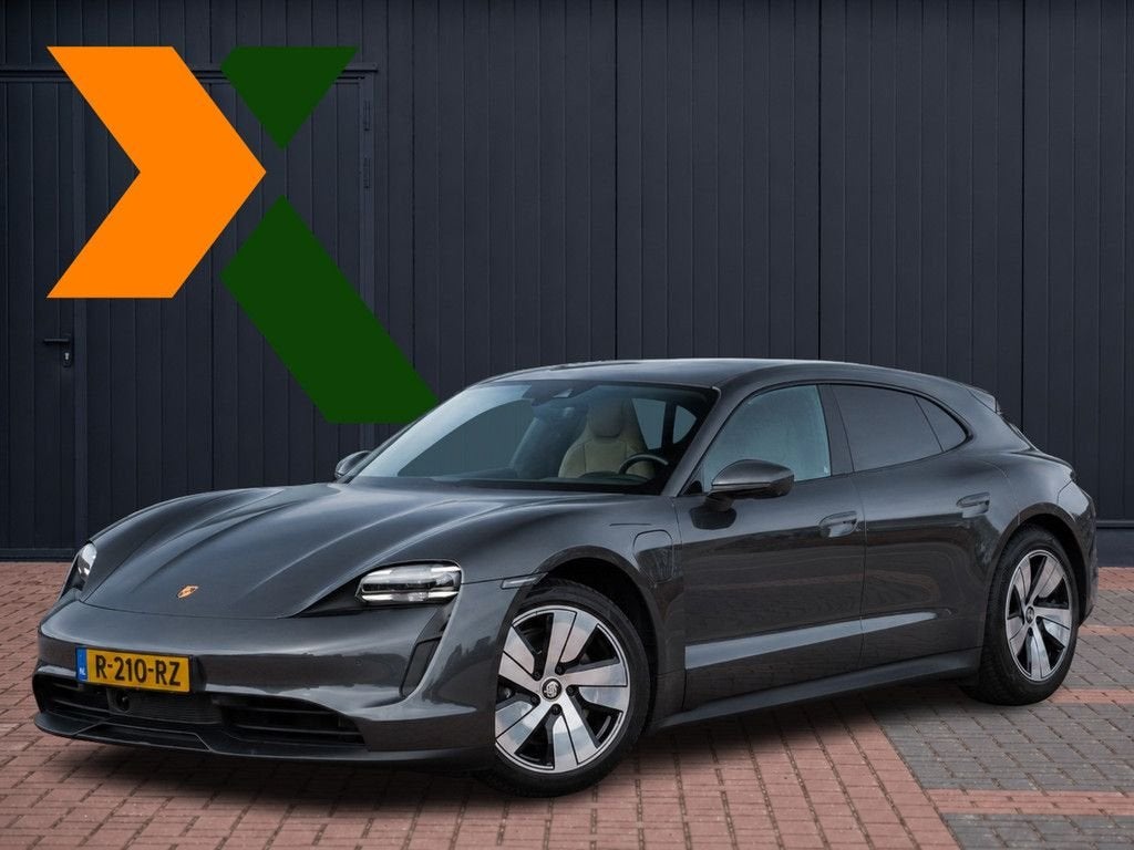 Porsche Taycan Sport Turismo 93 kWh | Innodrive | Achterasbe, Auto's, Porsche, Automaat, Zwart, Parkeersensor, Break