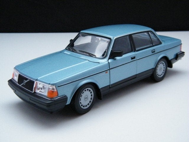 Nieuw modelauto miniatuur Volvo 240 GL – Welly 1:24, Verzenden, Nieuw, Auto, Welly
