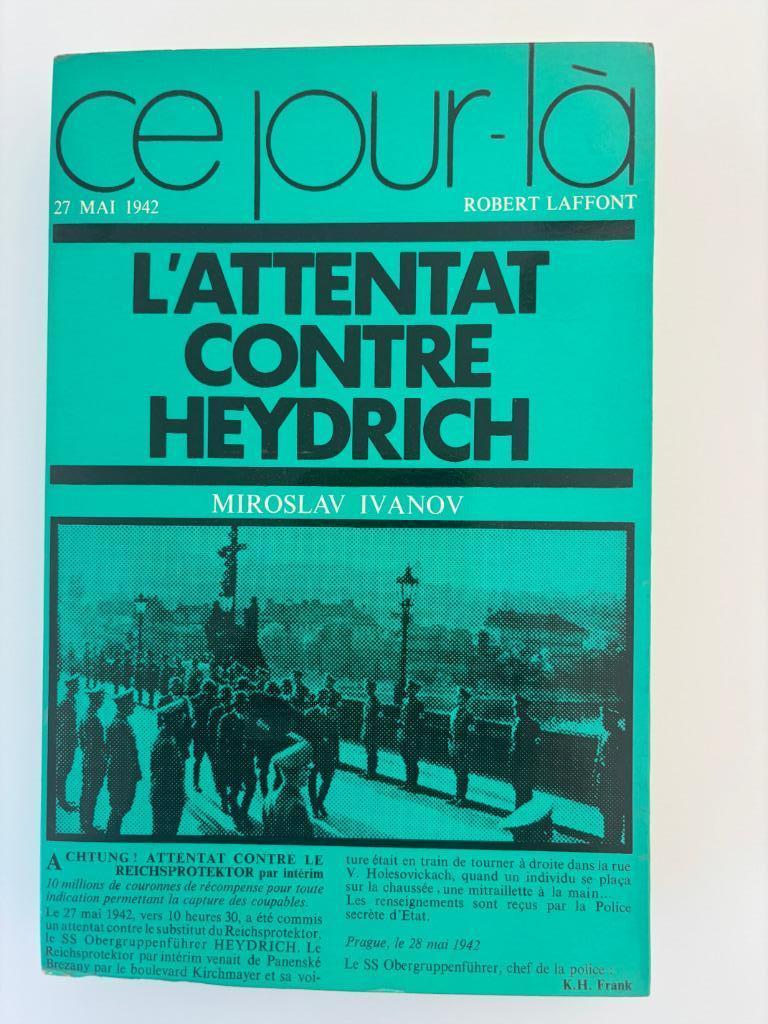 Miroslav Ivanov L'attentat contre Heydrich  ce jour-là 1972, Boeken, Tweede Wereldoorlog, Miroslav Ivanov, Ophalen of Verzenden