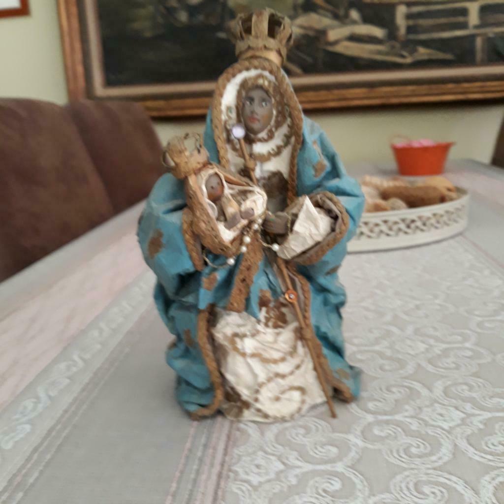 Mooie L.Vrouw in Papier Maché mooi blauw. ,, Antiek en Kunst, Ophalen