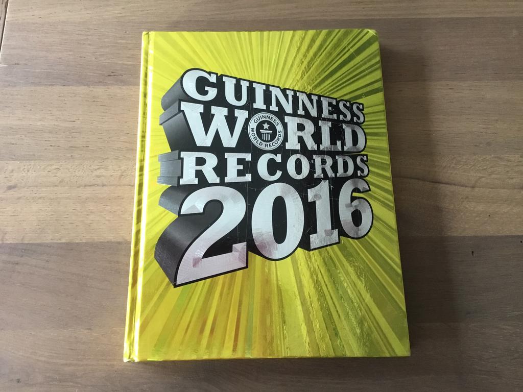 Guinness world records 2016, Enlèvement ou Envoi, Comme neuf