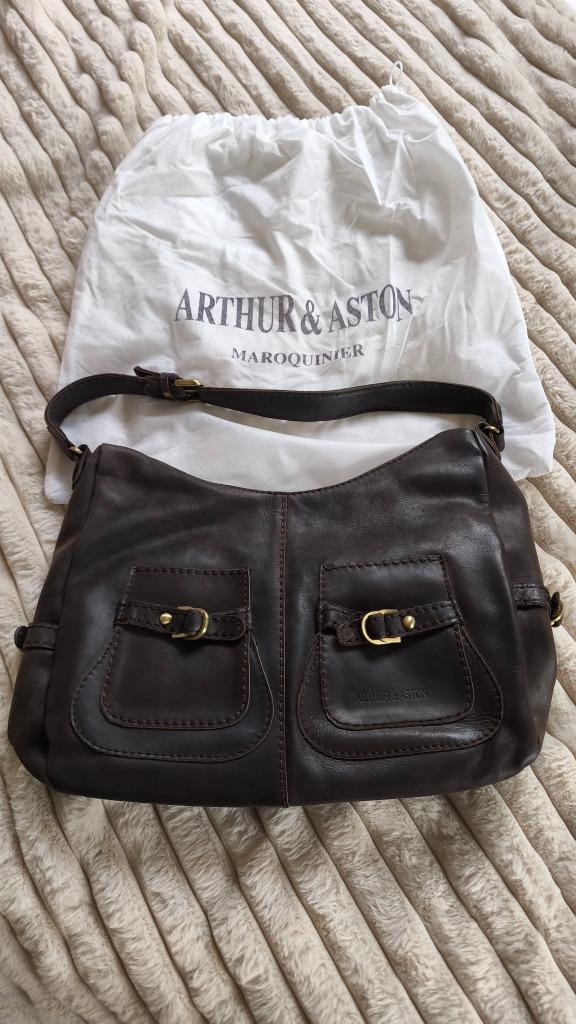 Handtas, Handtassen en Accessoires, Tassen | Damestassen, Ophalen, Gebruikt, Bruin, Handtas