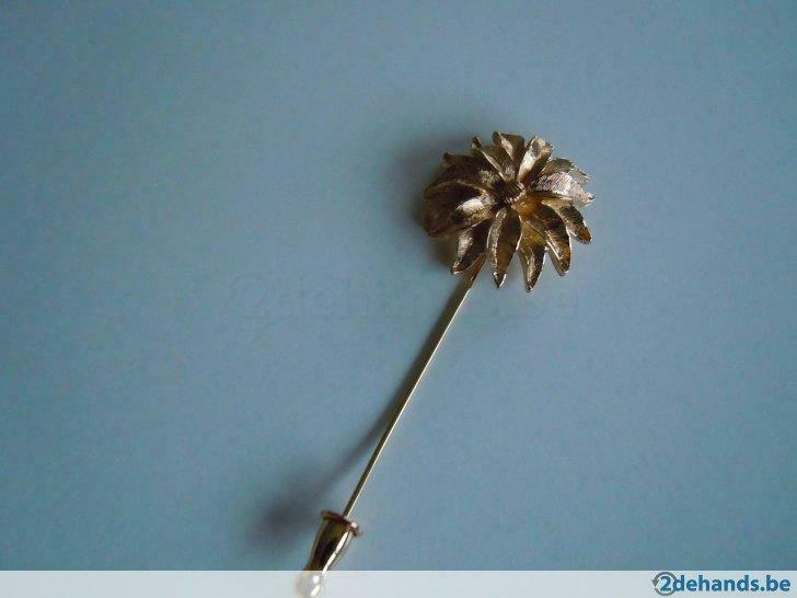 Vintage Monet Cordelia-broche,, Handtassen en Accessoires, Ophalen of Verzenden, Nieuw