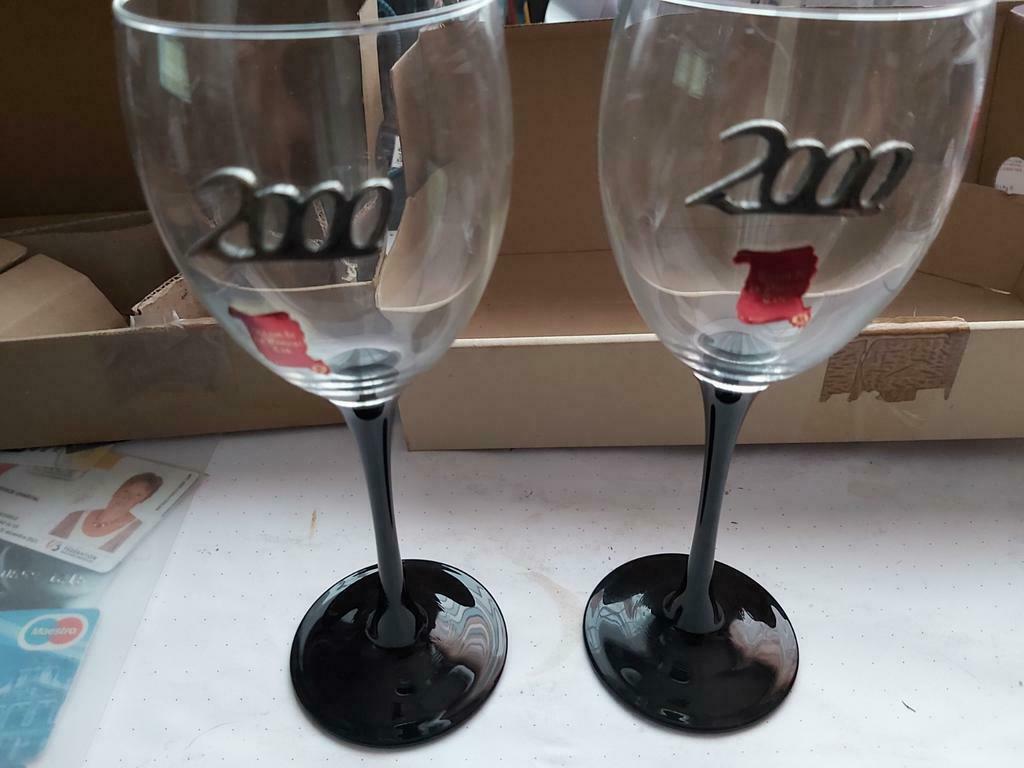 2 verres avec décor  en Etain, Collections, Enlèvement ou Envoi, Neuf