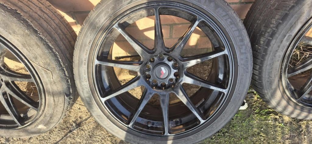 Jante 18 pouce, Seat
