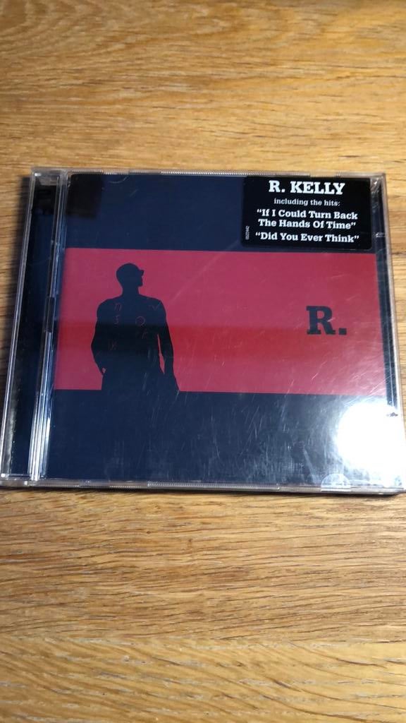 R Kelly on Tour, Enlèvement, Utilisé, Pop rock