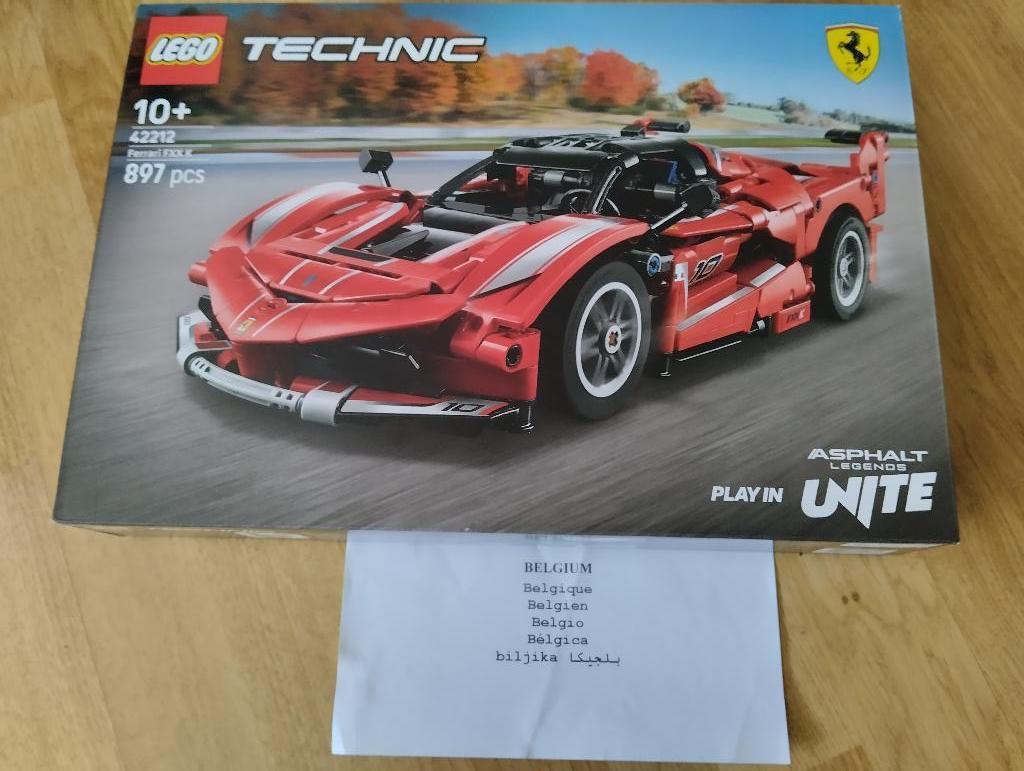 LEGO Technic 42212 Ferrari FXXK, Envoi, Neuf, Ensemble complet, Lego