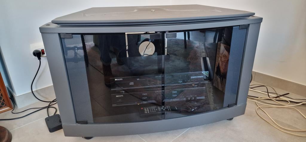 MEUBLE TV HIFI SUR ROULETTES, Enlèvement, Comme neuf, Autres essences de bois, Modern