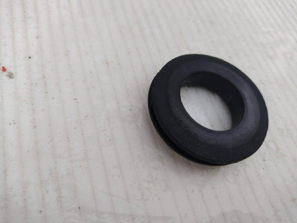 Honda MT 5 doorvoerrubber olietank, Ophalen of Verzenden, Gebruikt, Overige typen, Overige merken