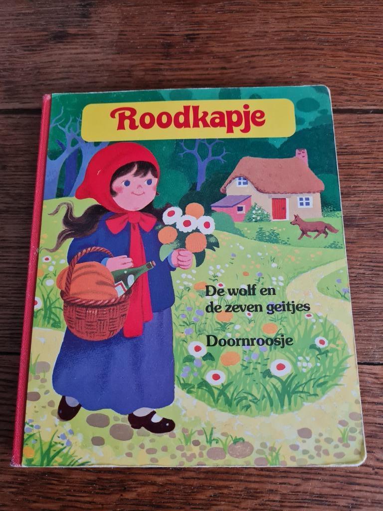 Boek - Roodkapje - de wolf en de zeven geitjes - Doornroosje, Ophalen of Verzenden