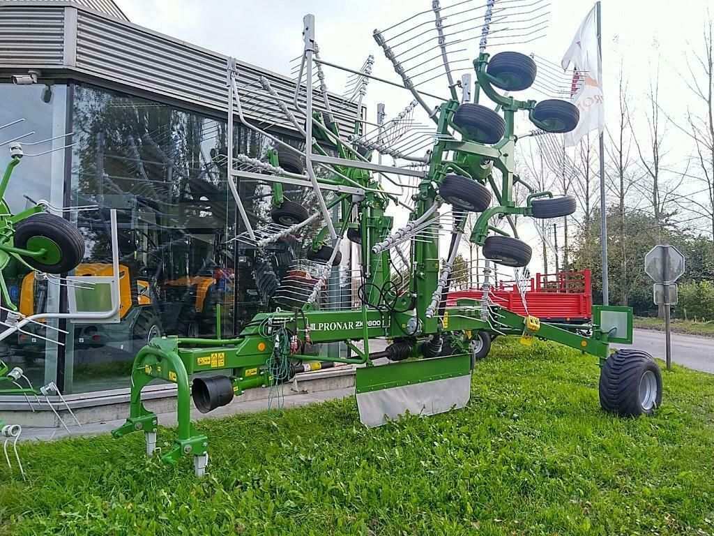 stock: Pronar ZKP800 + harken + schudders + maaiers, Zakelijke goederen, Ophalen