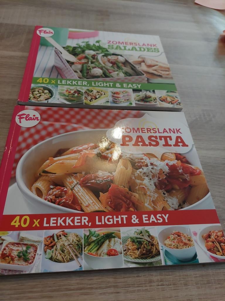 2 kookboekjes, Ophalen