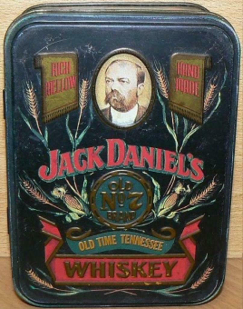 Jack Daniels : Mini - Blikken doos (1980), Verzamelen, Biermerken, Ophalen, Gebruikt, Flesje(s), Overige merken