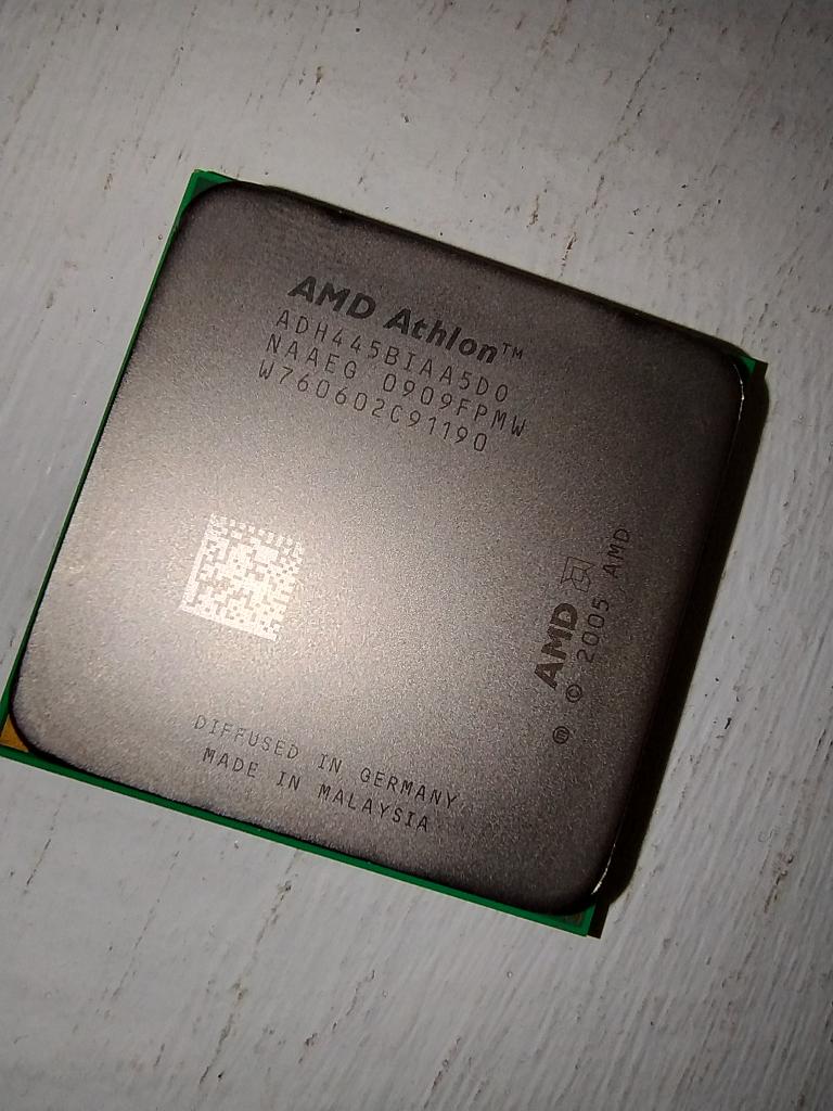 CPU AMD Athlon X2 4450B, Enlèvement ou Envoi, Socket AM2, Utilisé, 2 à 3 Ghz