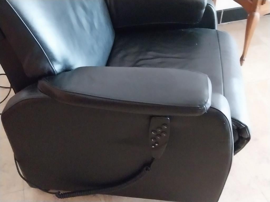 Relacs in goede staat 30 € Afhalen Tongeren Geen koerierdien, Huis en Inrichting, Ophalen