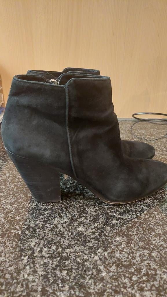 1 paar bottines, Kleding | Dames, Schoenen, Ophalen of Verzenden, Zwart