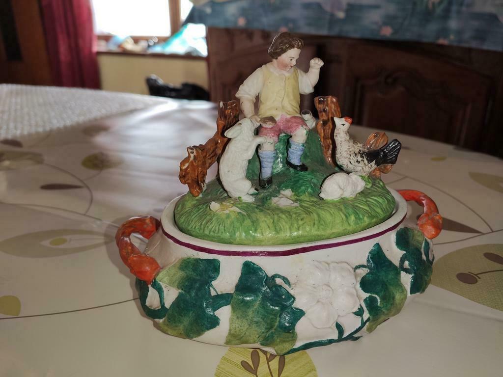 Bonbonière en biscuit d'Andenne, Antiek en Kunst, Ophalen of Verzenden