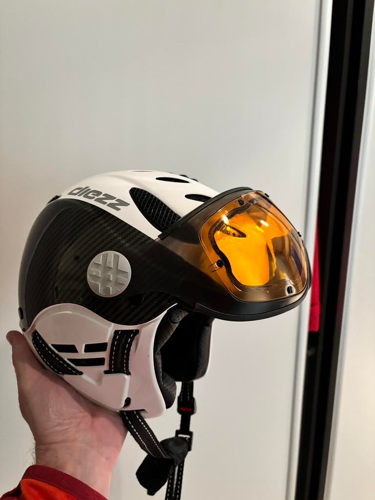 Skihelm met vizier 53-55cm verstelbaar, Sport en Fitness, Ophalen of Verzenden, Zo goed als nieuw