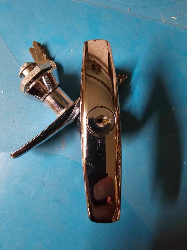 Deux Serrures  armoire métallique Ronis, Enlèvement