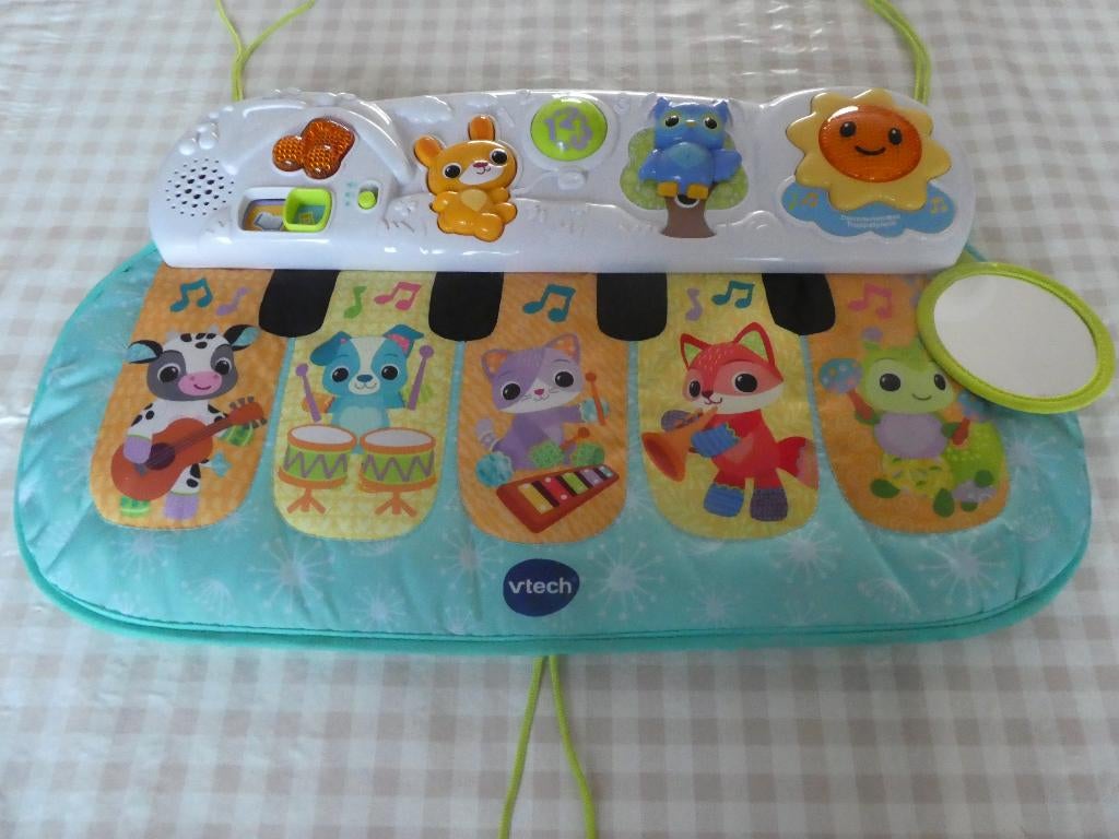 babyspeelgoed met muziek en verhaaltjes, Enlèvement ou Envoi, Comme neuf, Sonore