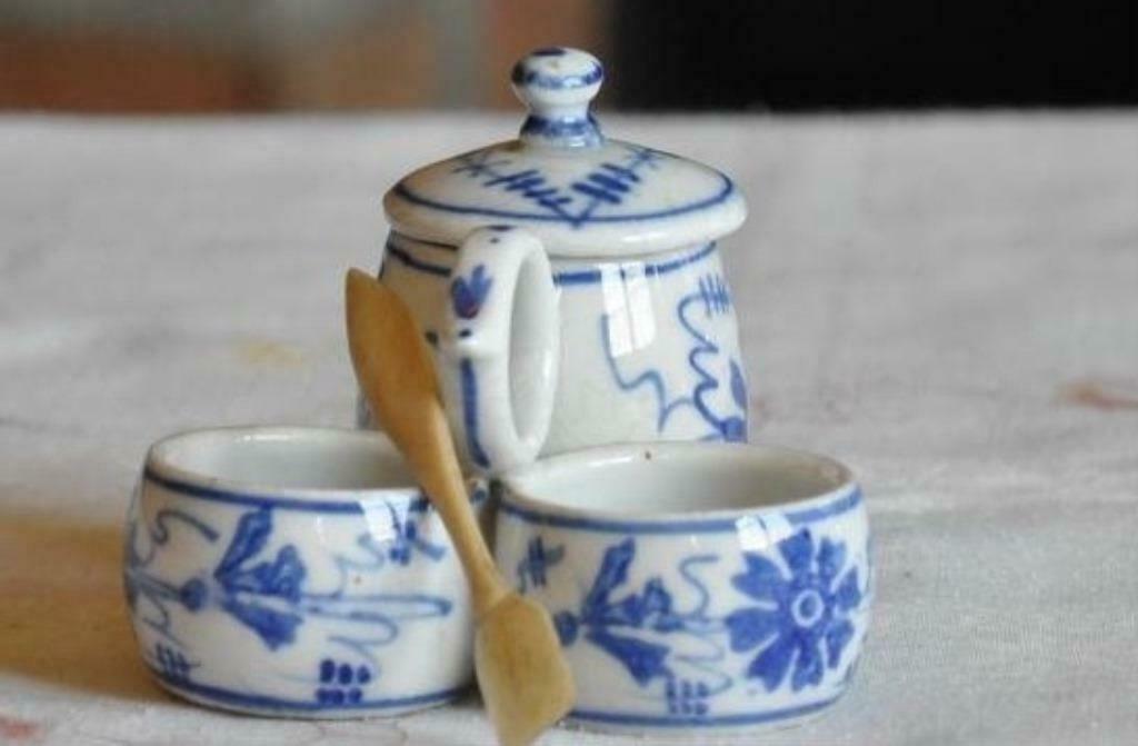 service a condiment en porcelaine monobloc décor bleu, Enlèvement ou Envoi