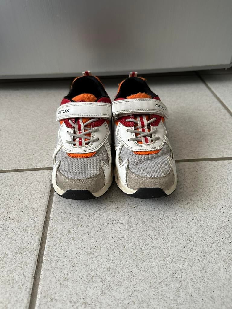 Te koop sportschoenen Geox, Ophalen of Verzenden, Zo goed als nieuw, Geox, Jongen of Meisje